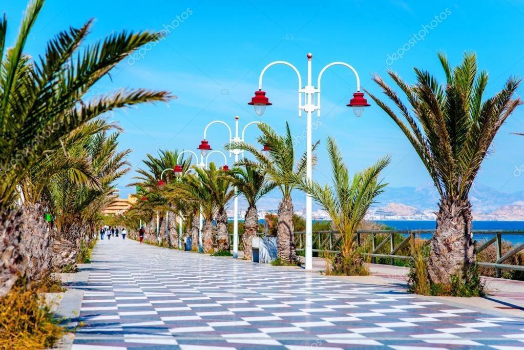 Casa En La Playa De Los Arenales Arenales del Sol Eksteriør bilde