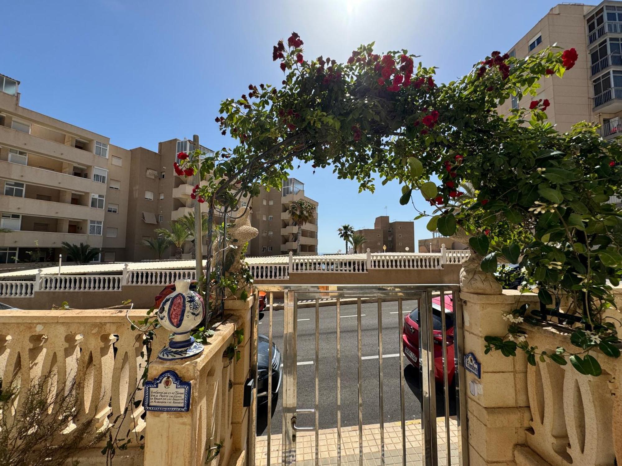Casa En La Playa De Los Arenales Arenales del Sol Eksteriør bilde